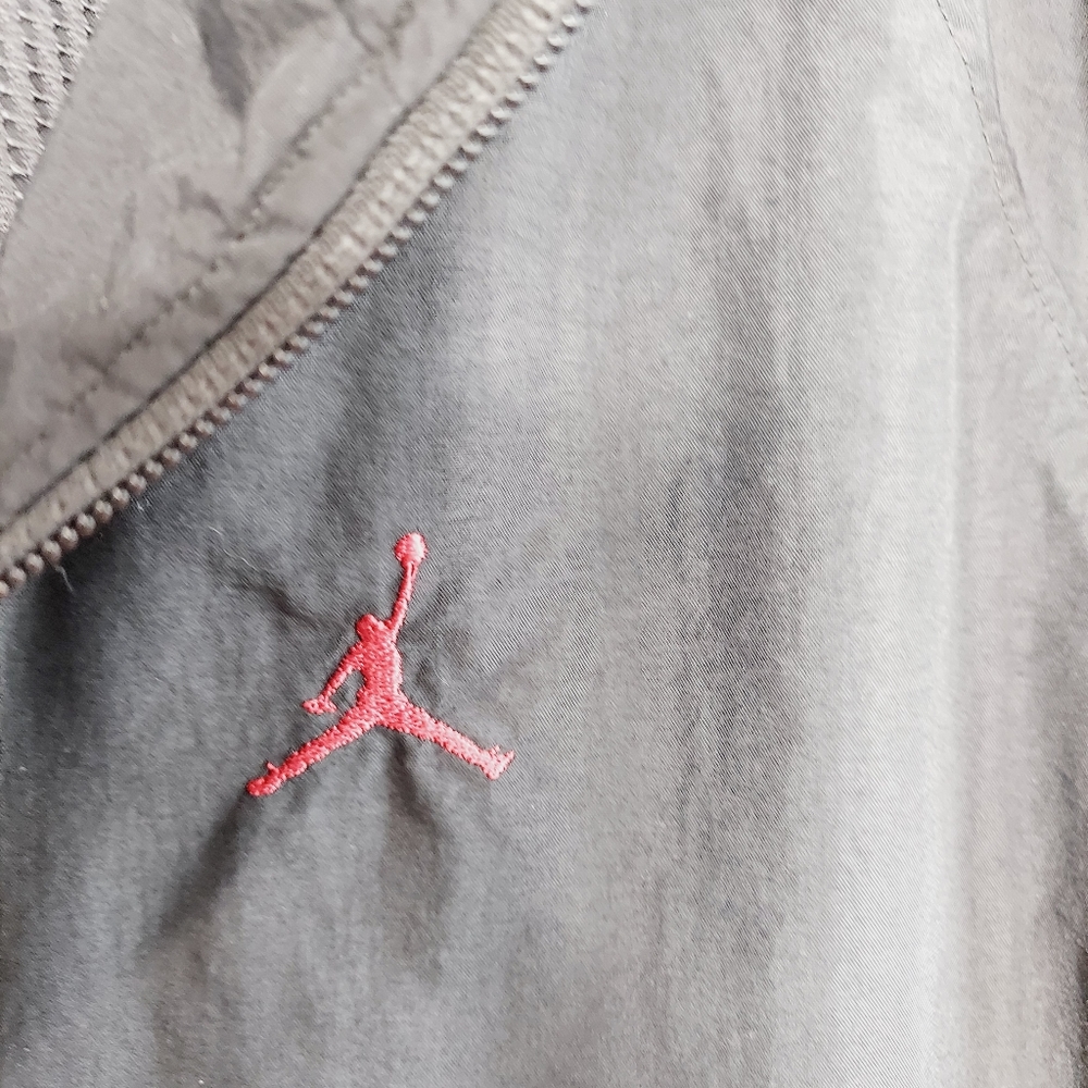 Vintage Michael Jordan Black Nylon Zipper Up Coat XXL Made In Philippines EUC - Picture 9 of 9